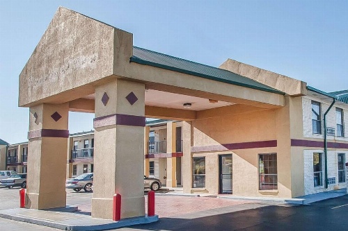 Quality Inn image 27