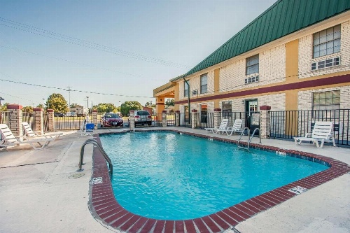 Quality Inn image 34
