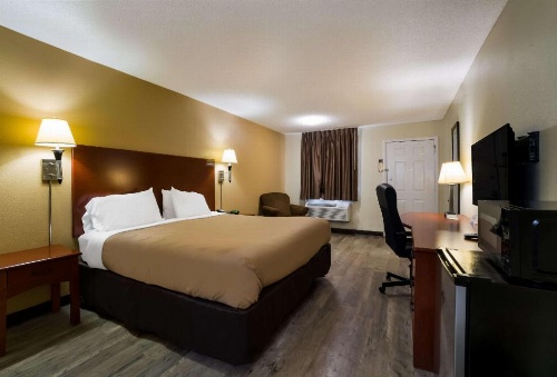 Quality Inn image 35