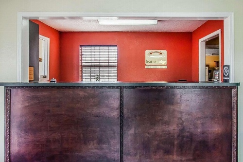Quality Inn image 4
