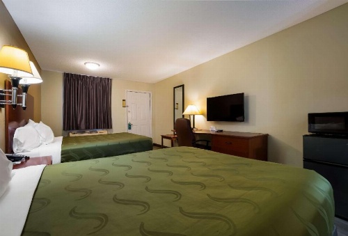 Quality Inn image 43